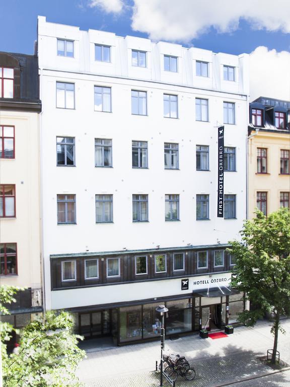 Hotel Oerebro Exterior photo